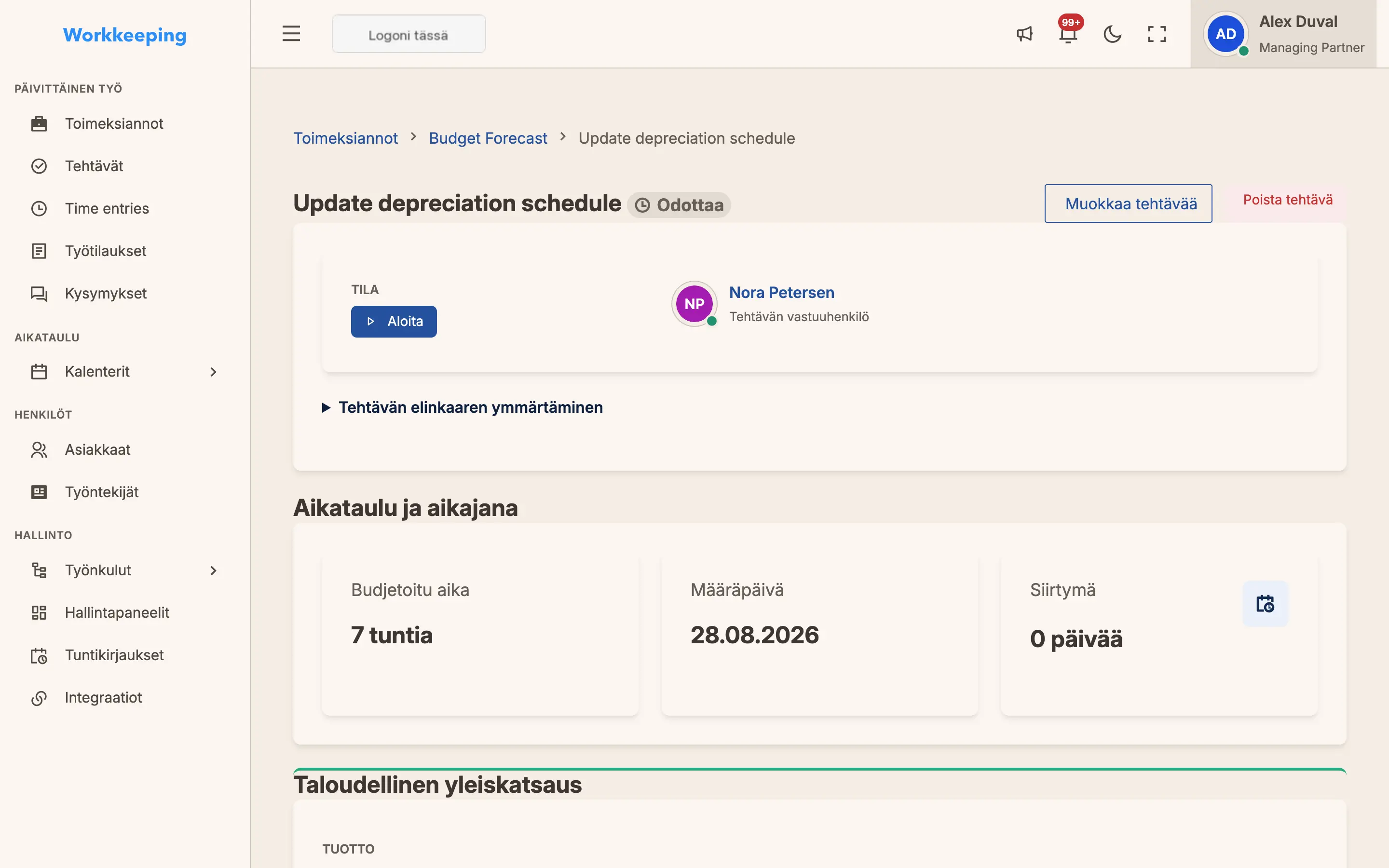 Tehtävän tietonäkymä ajanseurannalla, kommenteilla ja tilalla
