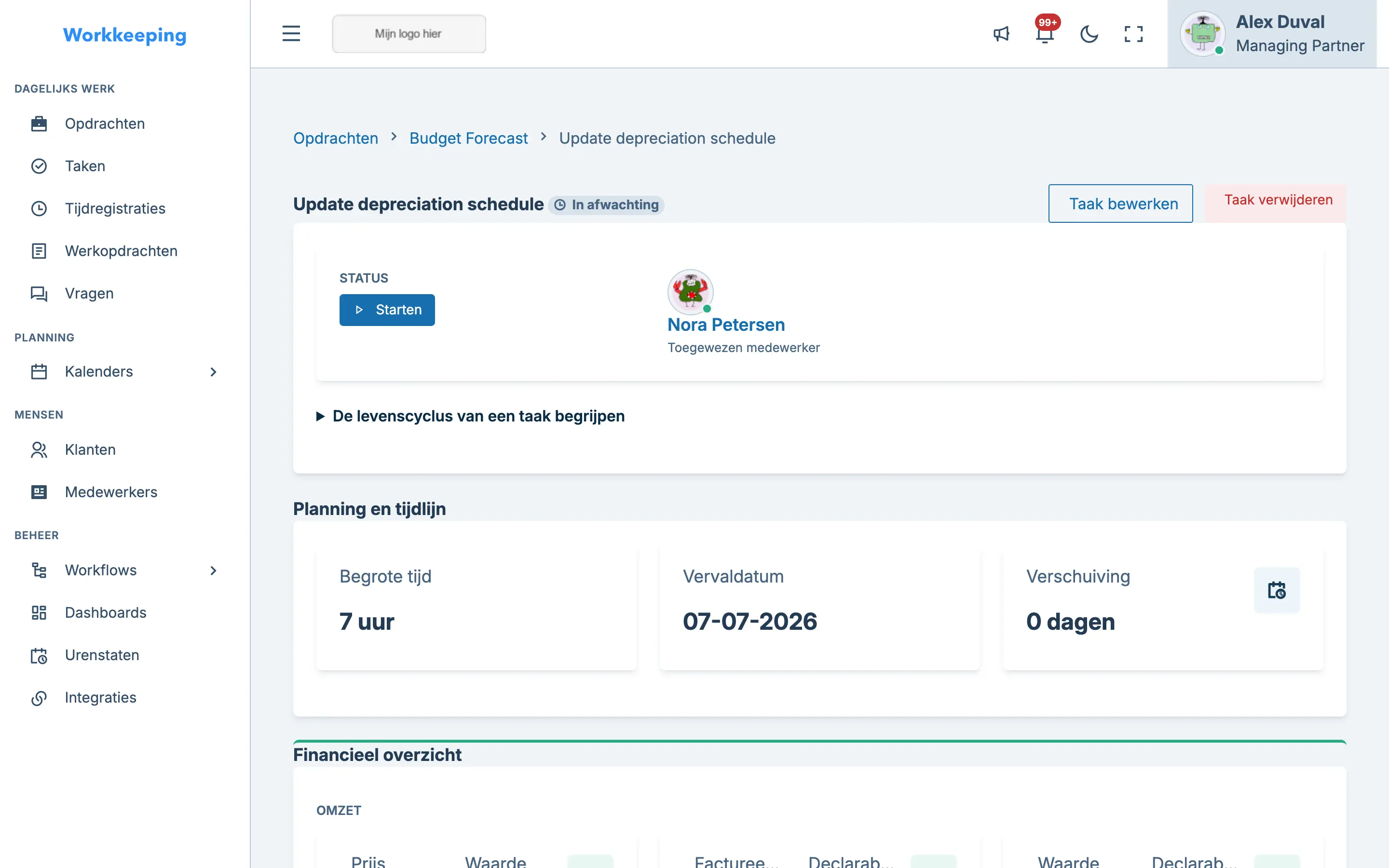 Detailweergave van een taak met tijdregistratie, opmerkingen en status